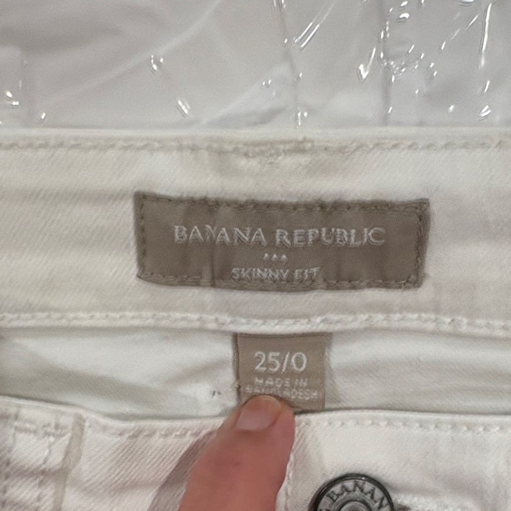 Banana Republic Women's White Skinny Jeans 25/0 excellent used condition. - Picture 8 of 8